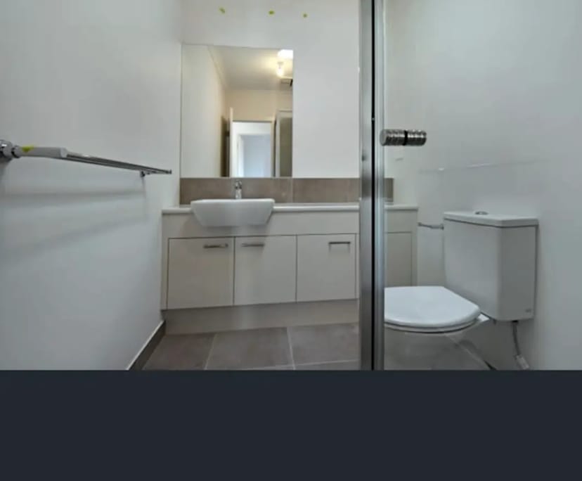 Unfurnished room in a share house