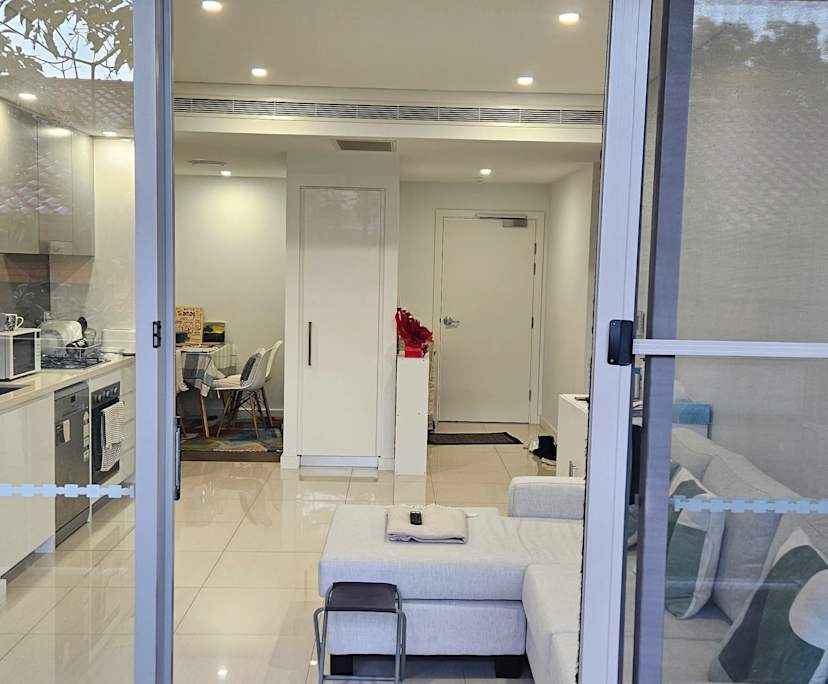 Furnished room with own bathroom