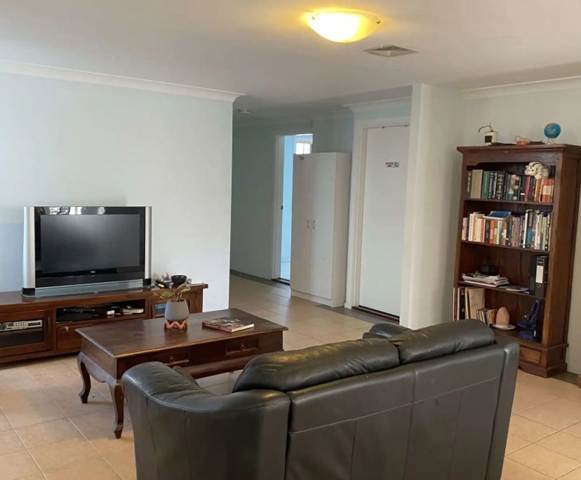 Room in a share house