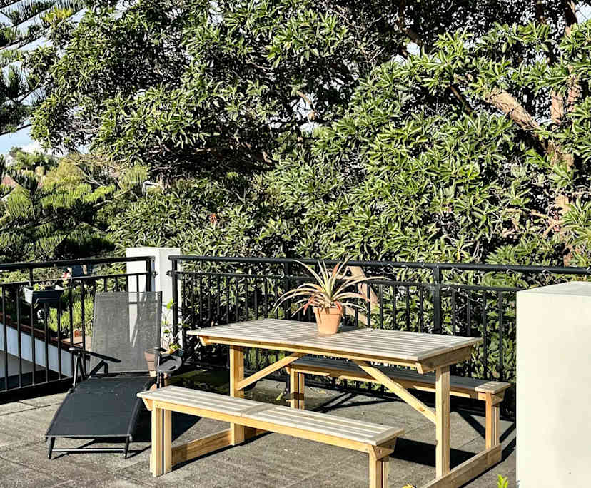 Furnished room studio flat for rent