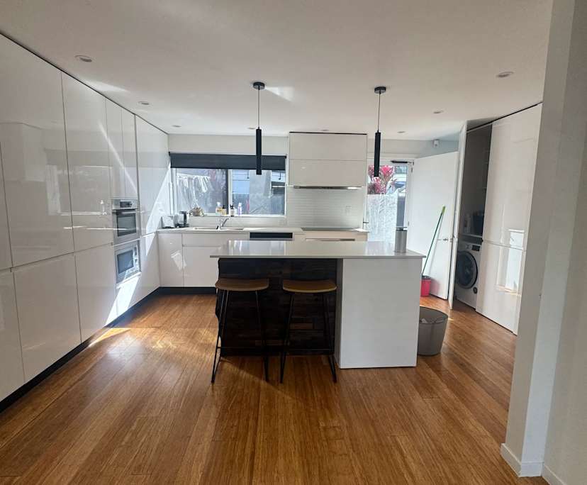 Unfurnished room with own bathroom