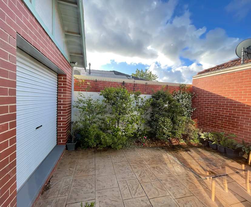 $350, Share-house, 3 bathrooms, Carnegie VIC 3163