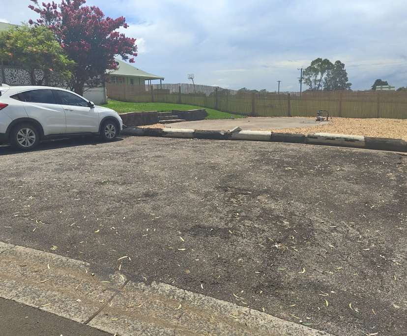 $270, Homestay, 3 bathrooms, Theresa Park NSW 2570