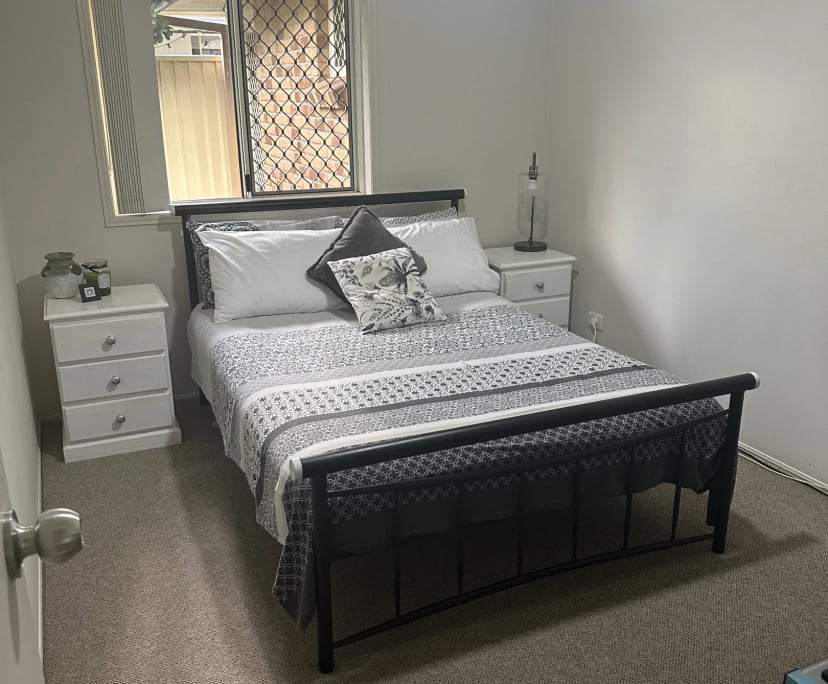$650, Student-accommodation, 3 bathrooms, Varsity Lakes QLD 4227