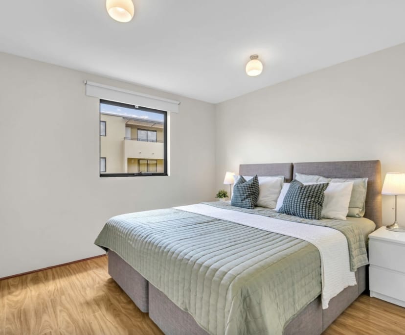 Furnished room in a flatshare