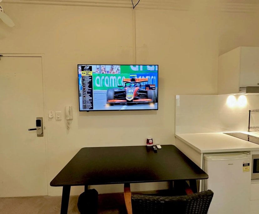 $800, Flatshare, 2 bathrooms, Potts Point NSW 2011