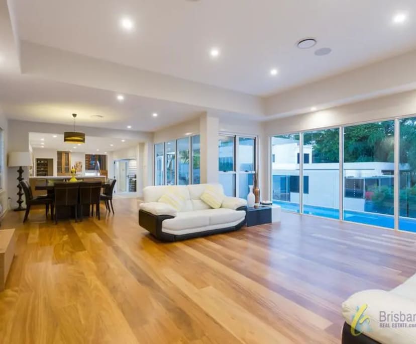 $390, Share-house, 4 bathrooms, Taringa QLD 4068