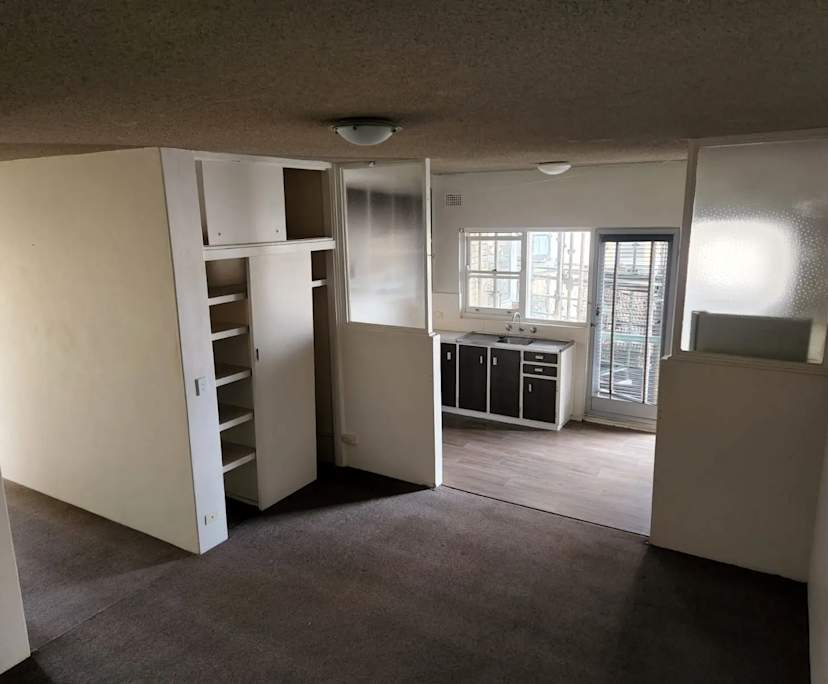 Whole property with 2 rooms for rent
