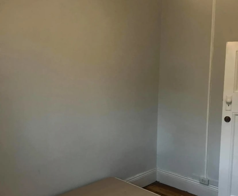2 Rooms for Rent in Goodwood, Adelaide 185205, U...