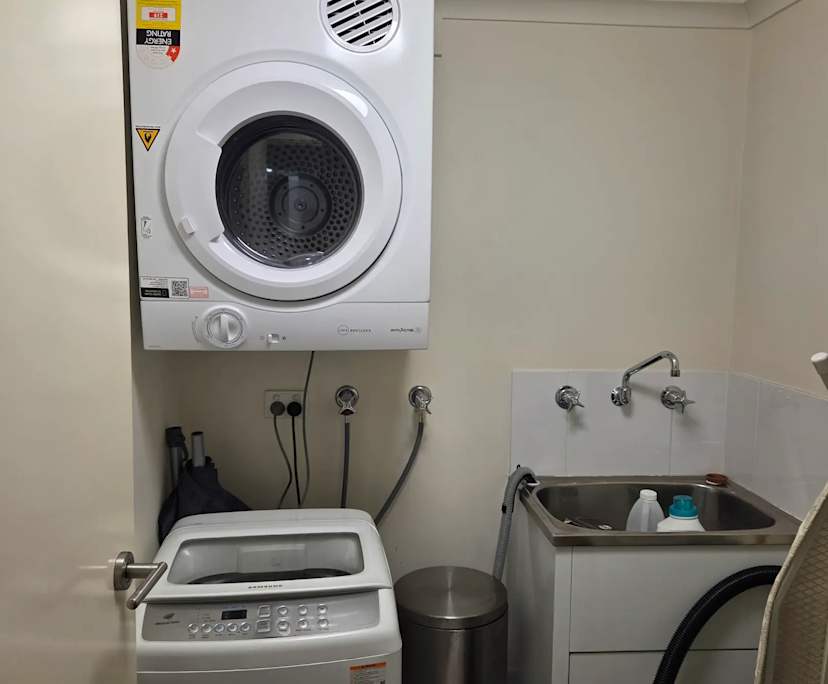 $325, Flatshare, 2 bathrooms, Braddon ACT 2612