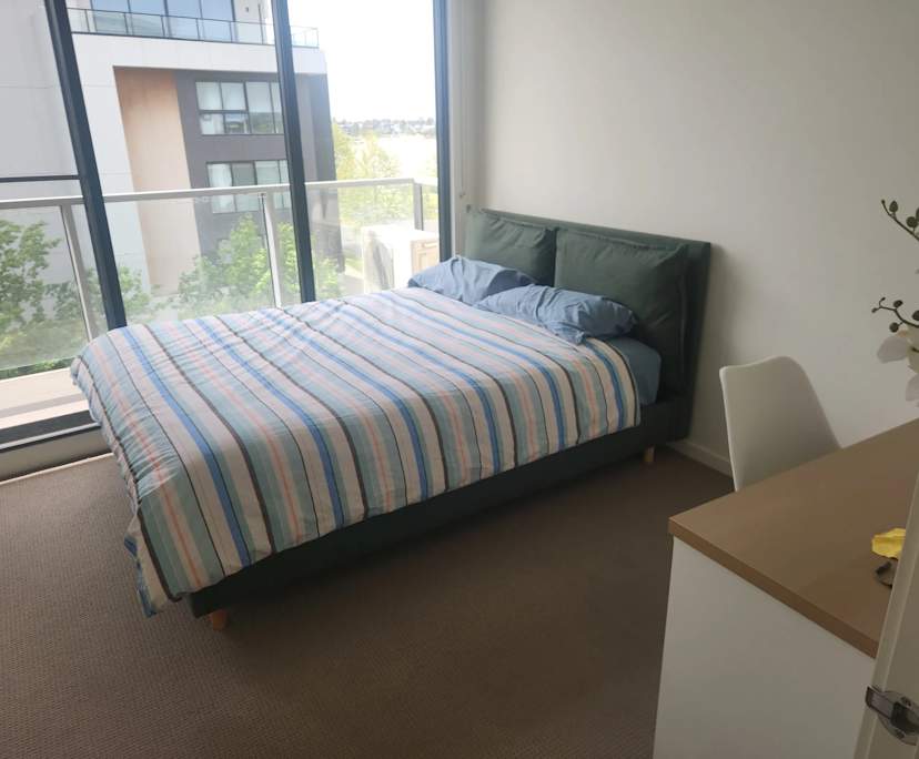 Furnished room with own bathroom