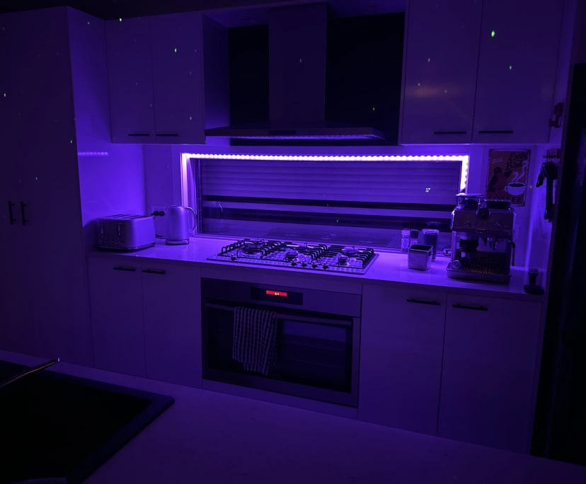 Furnished room in a share house