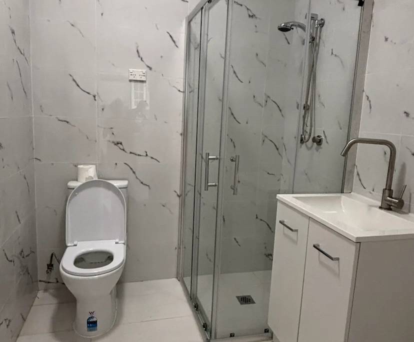 Room with ensuite in a share house