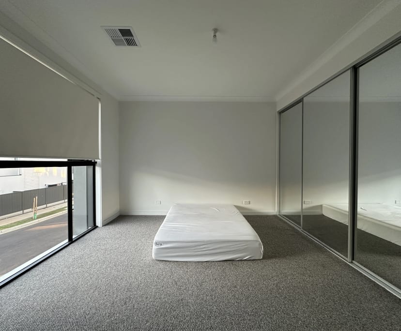 Room with ensuite in a share house