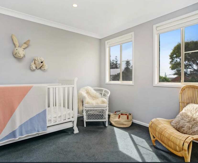 Unfurnished room in a flatshare