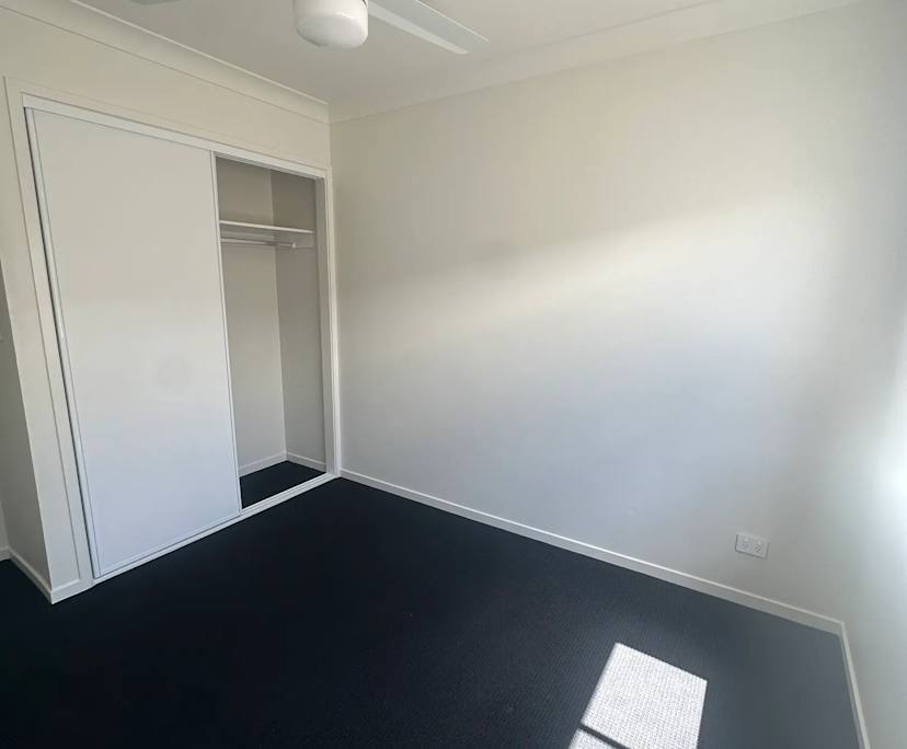 Unfurnished room with own bathroom