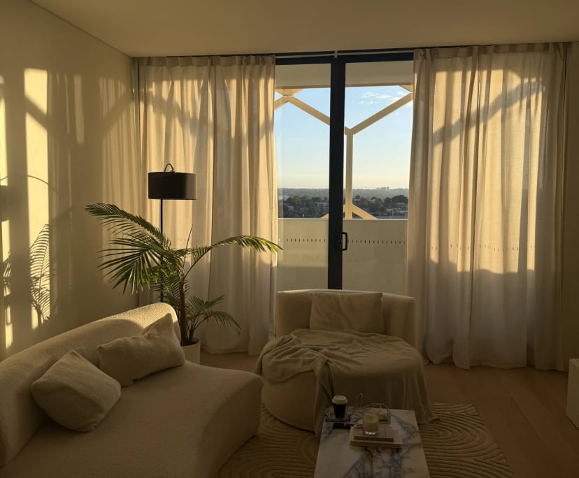 Furnished room with own bathroom