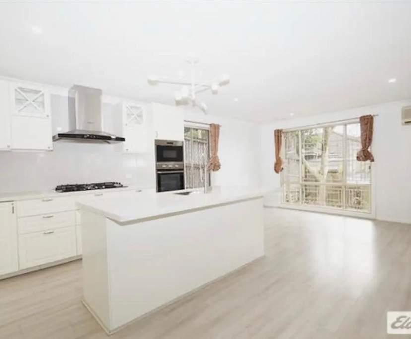 Unfurnished room with own bathroom