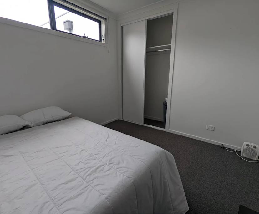 $185, Share-house, 4 bathrooms, Saint Albans VIC 3021