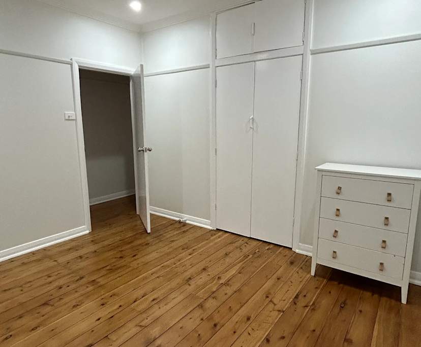 $380, Share-house, 3 bathrooms, North Lambton NSW 2299