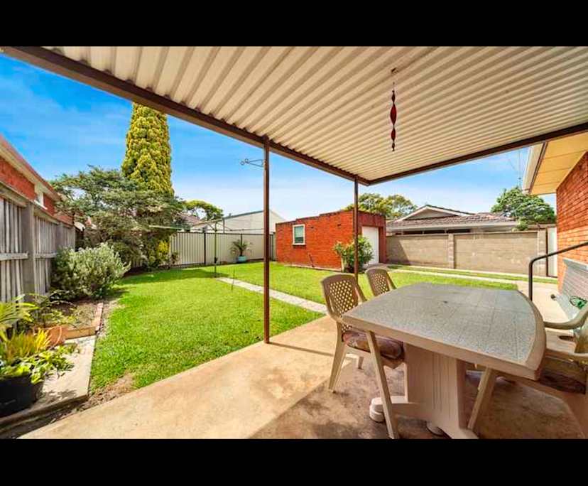 Furnished room in a share house