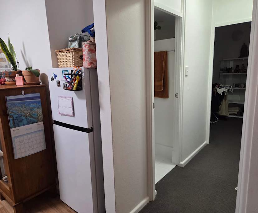 Unfurnished room in a flatshare