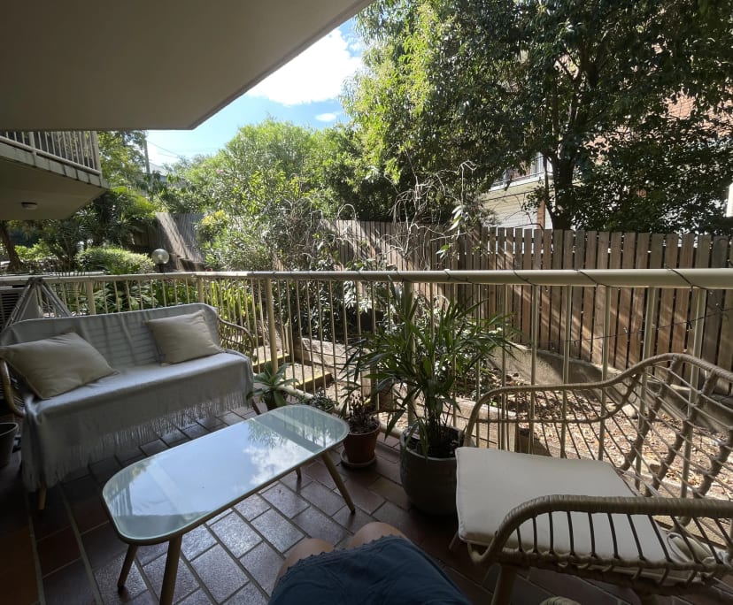 $290, Flatshare, 2 bathrooms, Taringa QLD 4068