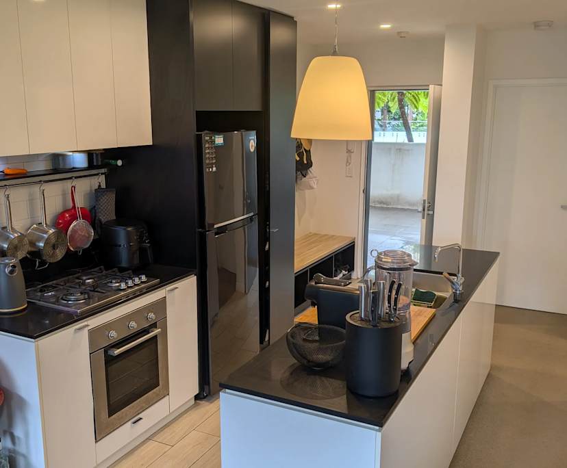 $430, Flatshare, 2 bathrooms, Woolloongabba QLD 4102