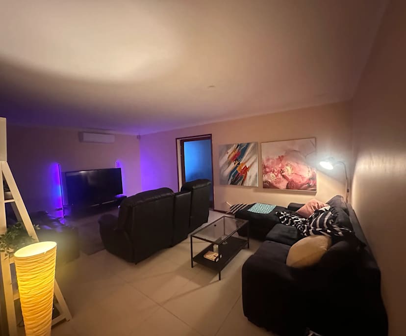 $260, Share-house, 4 bathrooms, Waterford WA 6152