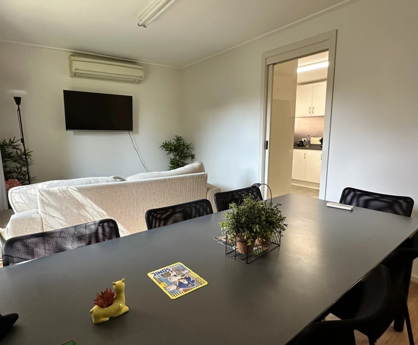 $280, Share-house, 6 bathrooms, Kensington VIC 3031