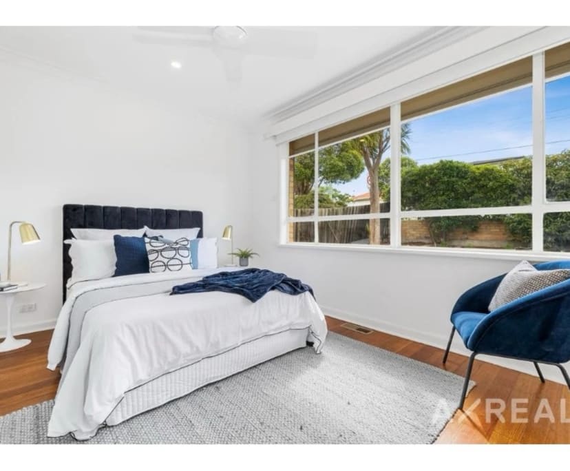 Unfurnished room with own bathroom