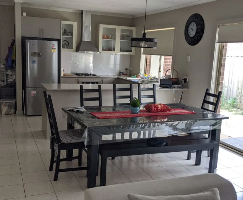 $250, Share-house, 3 bathrooms, Point Cook VIC 3030