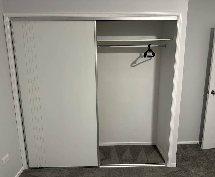 $300, Share-house, 3 bathrooms, Carina Heights QLD 4152