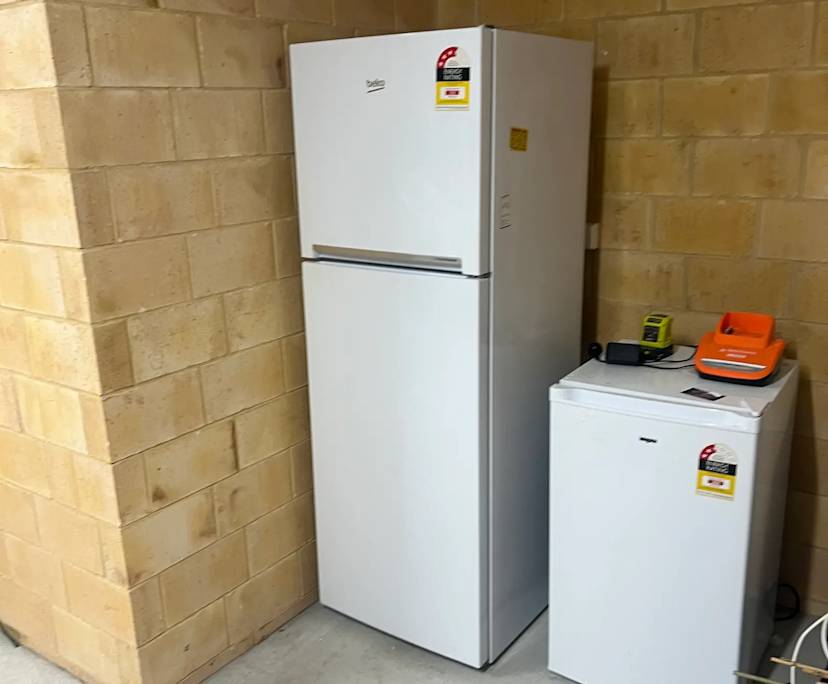 $250, Student-accommodation, 3 bathrooms, Westminster WA 6061