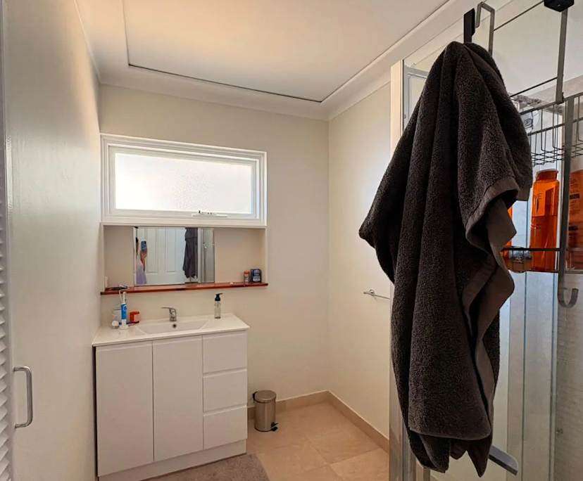 $330, Share-house, 3 bathrooms, Hamilton Hill WA 6163