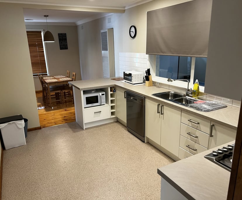 $210-220, Share-house, 2 rooms, Alfredton VIC 3350, Alfredton VIC 3350