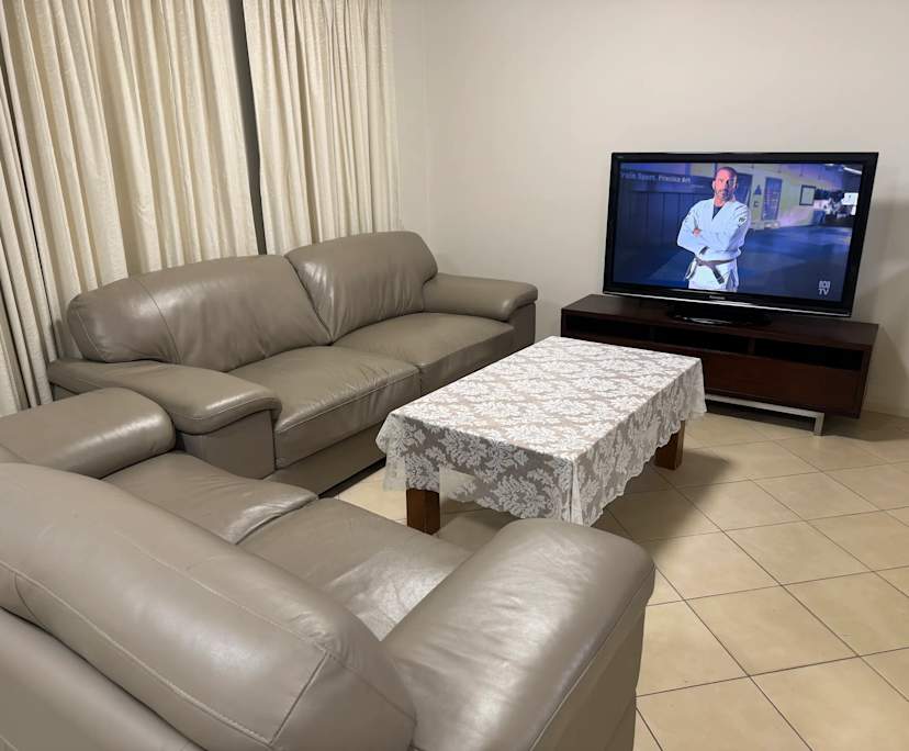 Room in a share house