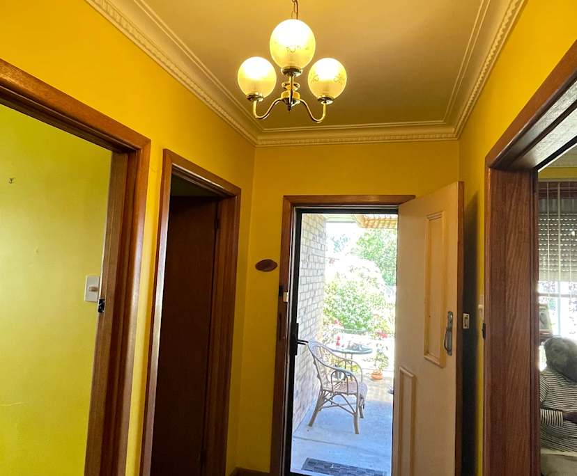 $250, Share-house, 2 bathrooms, Burwood VIC 3125