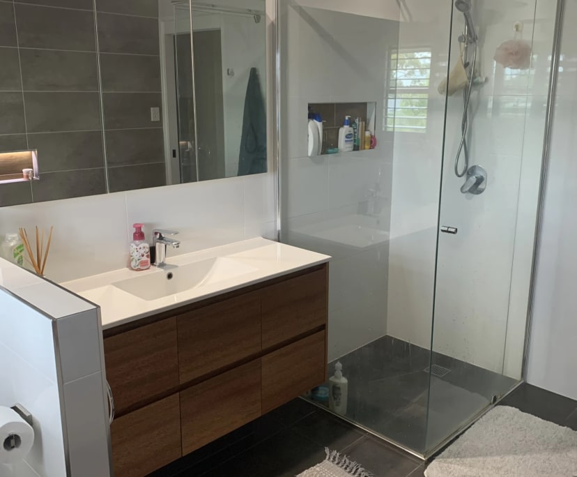 $320, Share-house, 5 bathrooms, Mudgeeraba QLD 4213