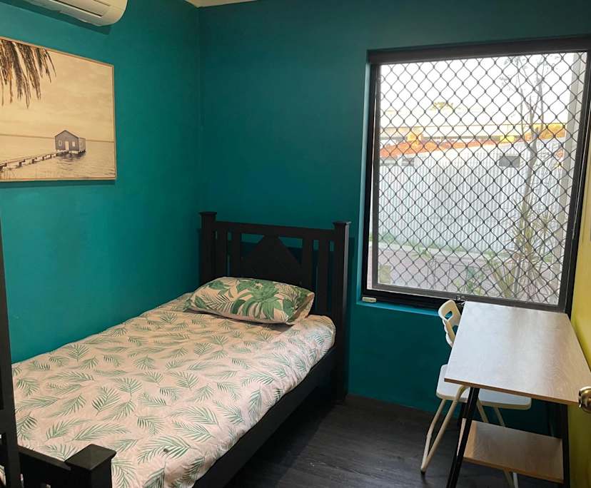 $320, Share-house, 3 bathrooms, East Victoria Park WA 6101