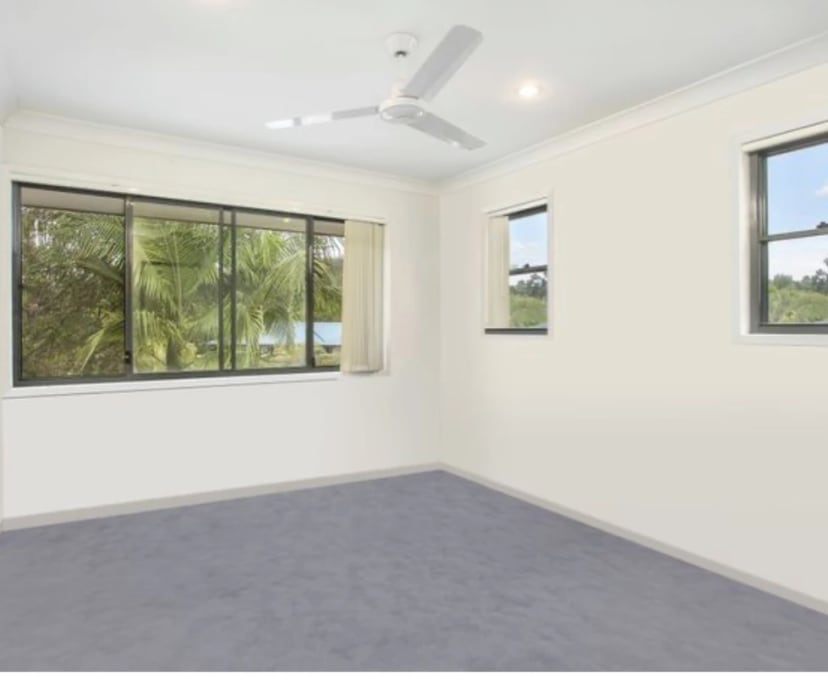 Unfurnished room in a share house