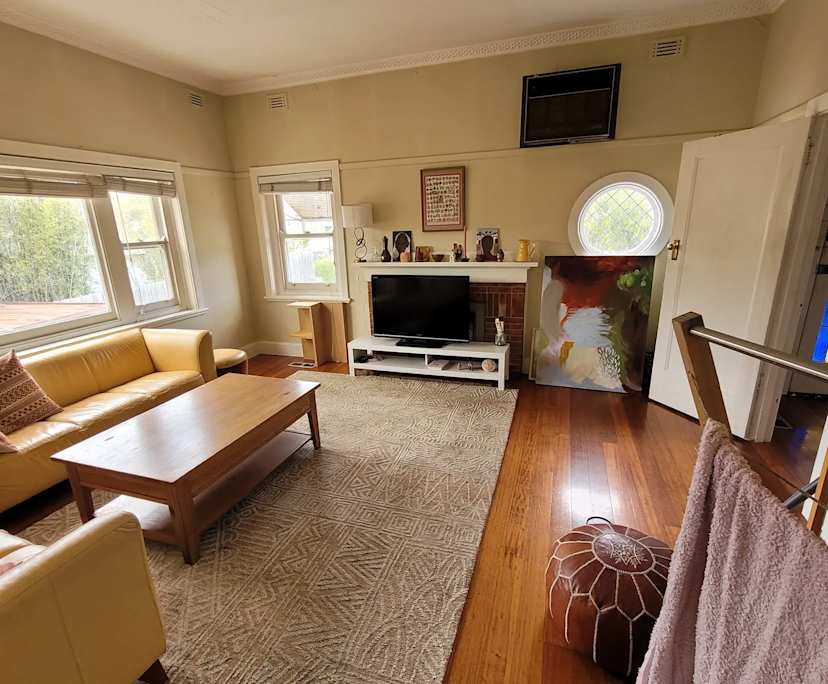 Room in a share house