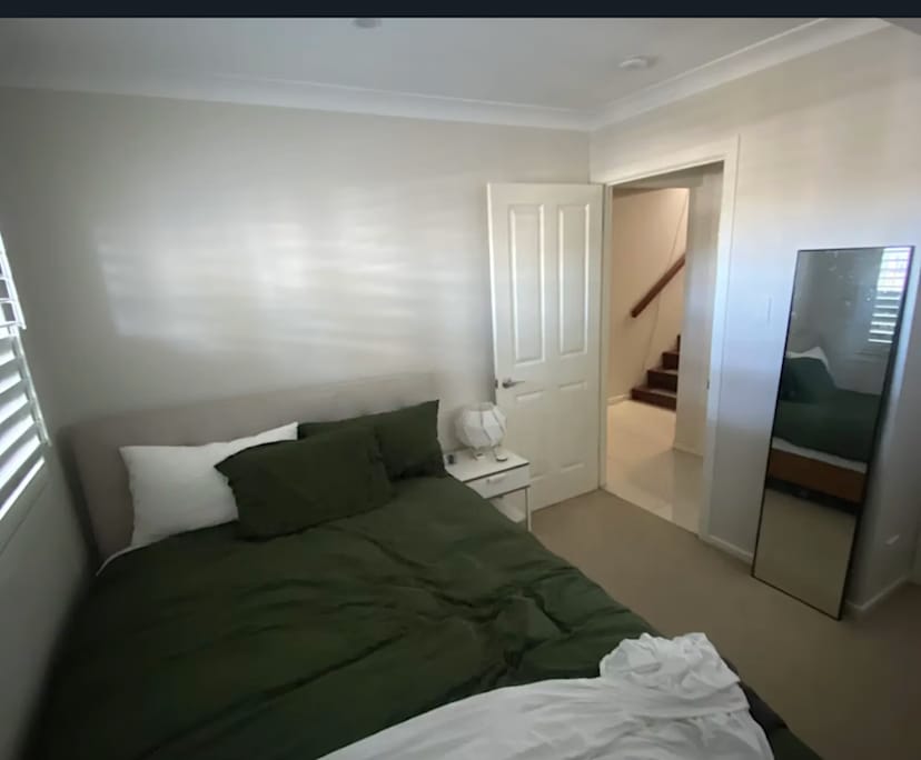 Room in a share house