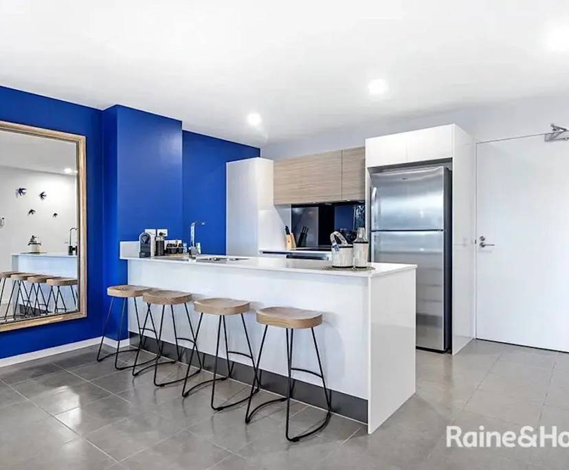 Furnished room in a flatshare