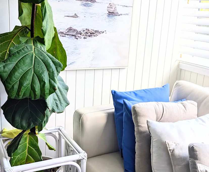 Whole property with 2 rooms for rent