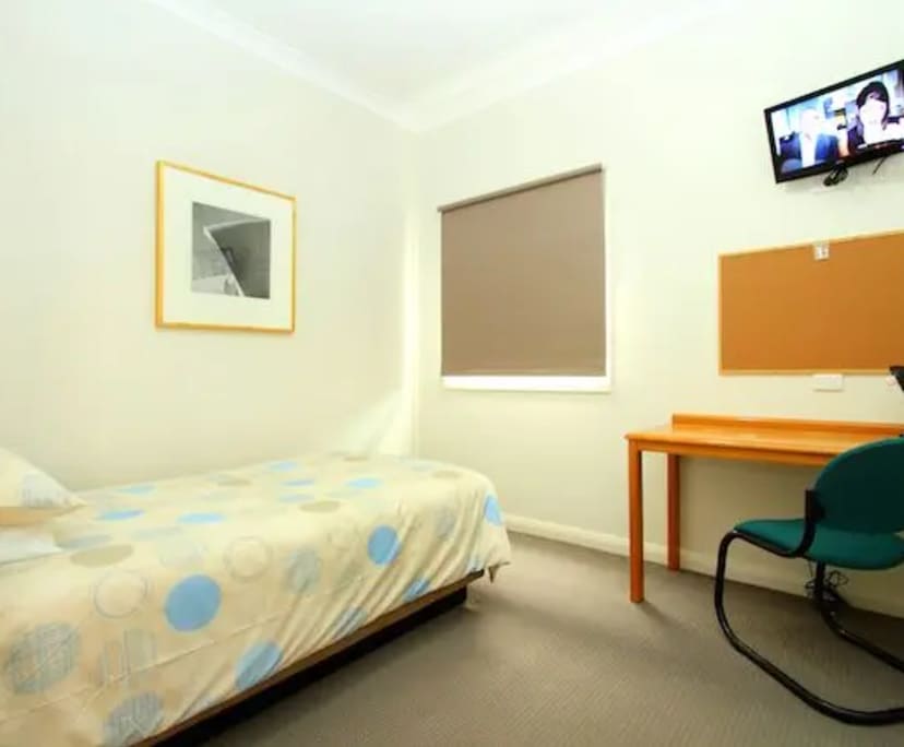 $250, Share-house, 6 bathrooms, Tighes Hill NSW 2297