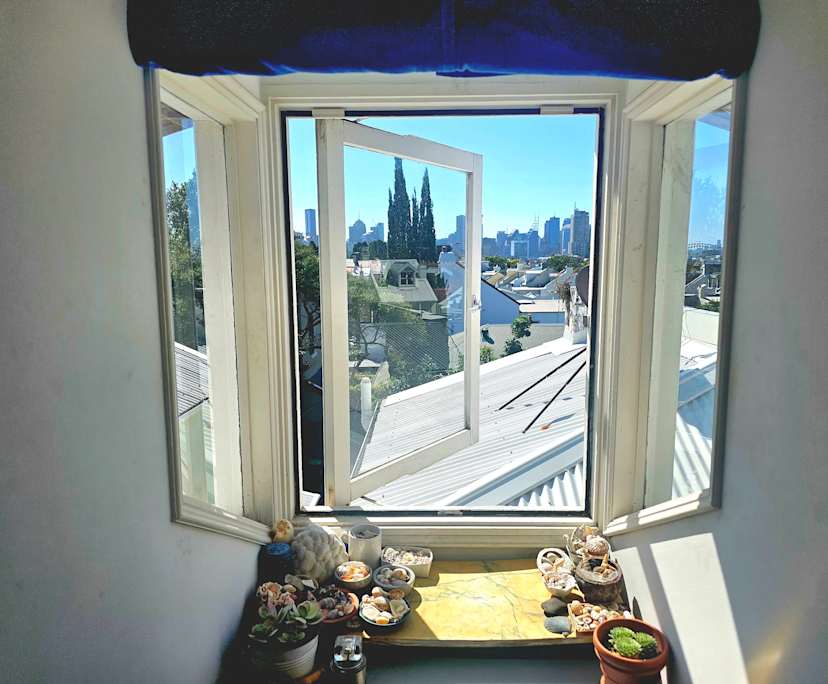 Furnished room in a share house