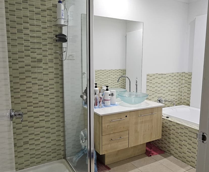 $220, Share-house, 4 bathrooms, Deer Park VIC 3023