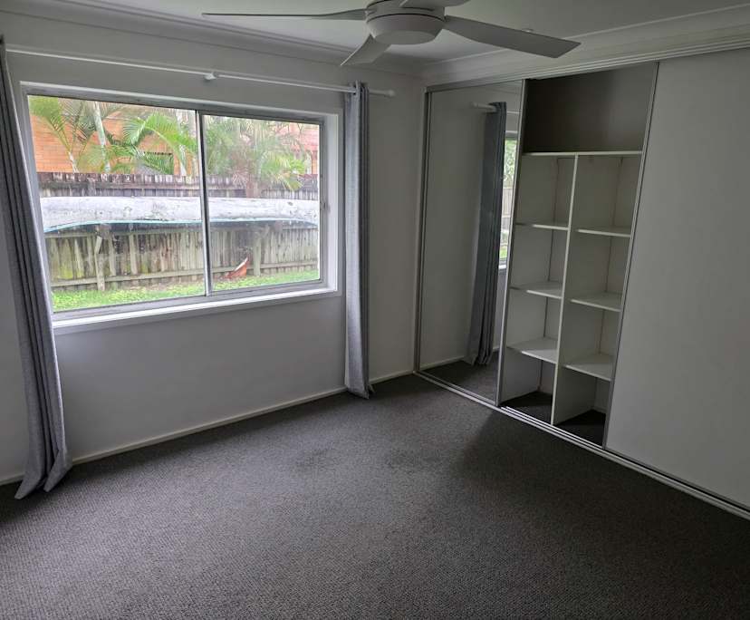 Unfurnished room with own bathroom