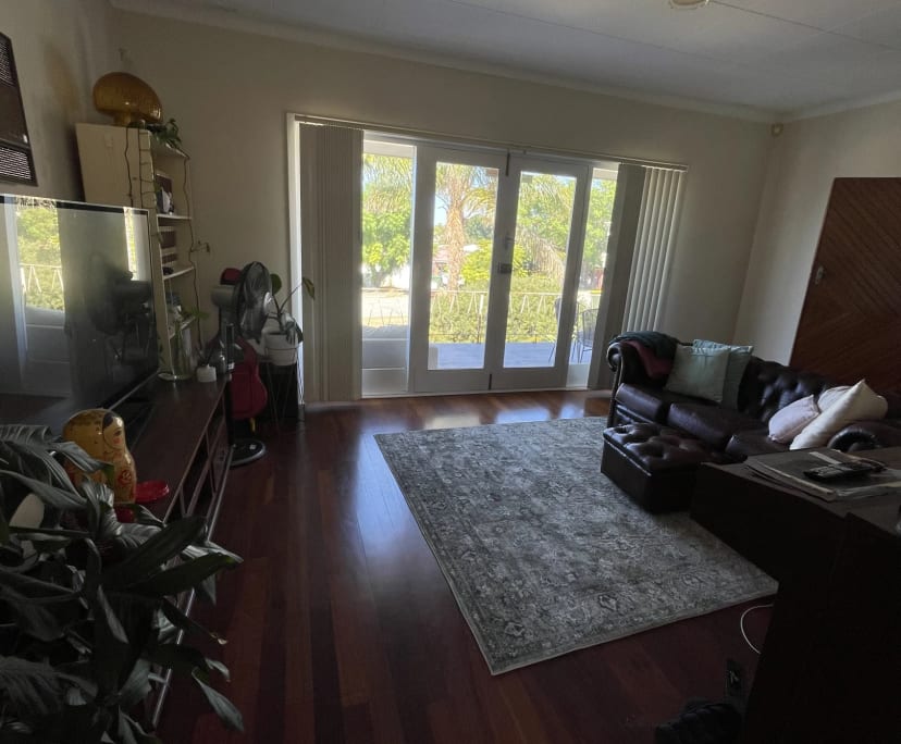 $235, Share-house, 3 bathrooms, Innaloo WA 6018